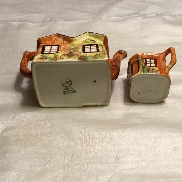 Vintage Price Kensington Ye Olde Cottage Ware Teapot & Creamer Set - Picture 10 of 12